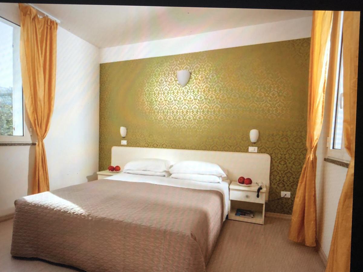Hotel Stella Polare Ρίμινι Εξωτερικό φωτογραφία
