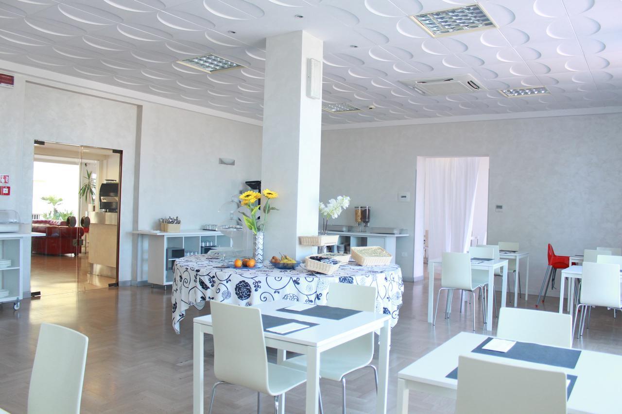 Hotel Stella Polare Ρίμινι Εξωτερικό φωτογραφία