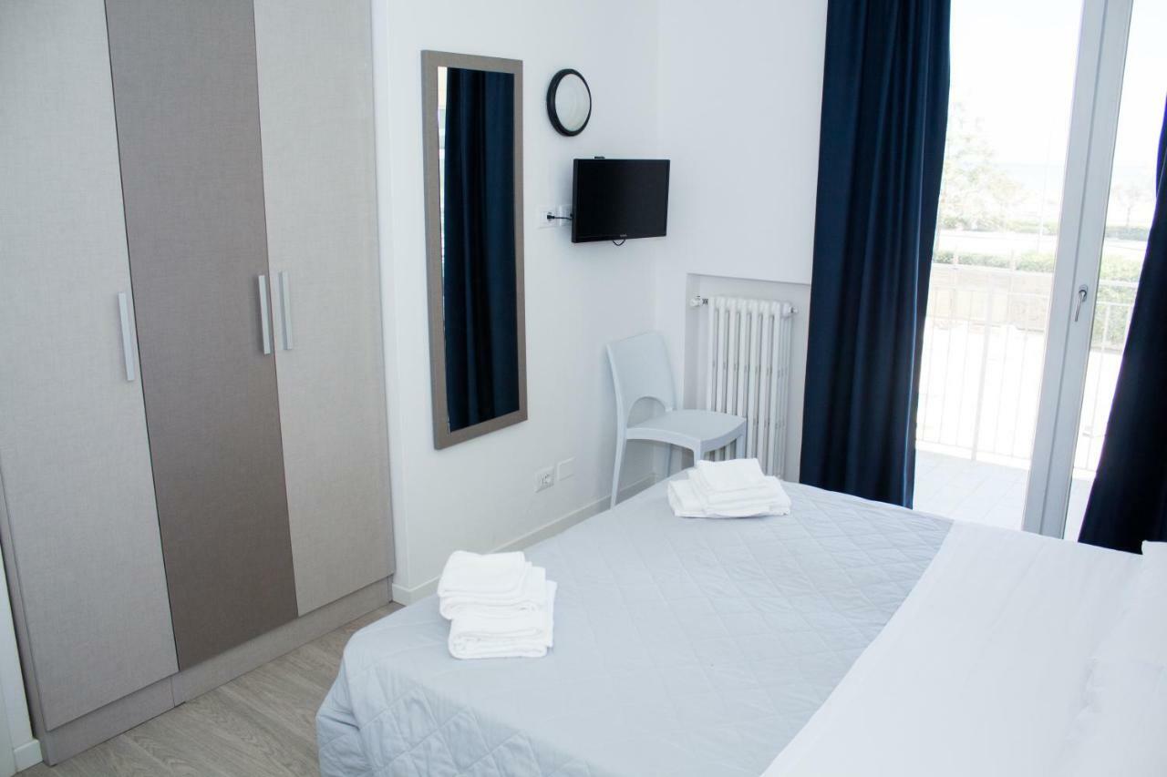 Hotel Stella Polare Ρίμινι Εξωτερικό φωτογραφία