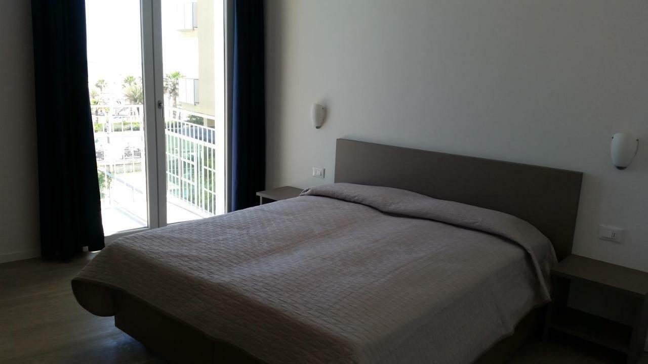 Hotel Stella Polare Ρίμινι Εξωτερικό φωτογραφία