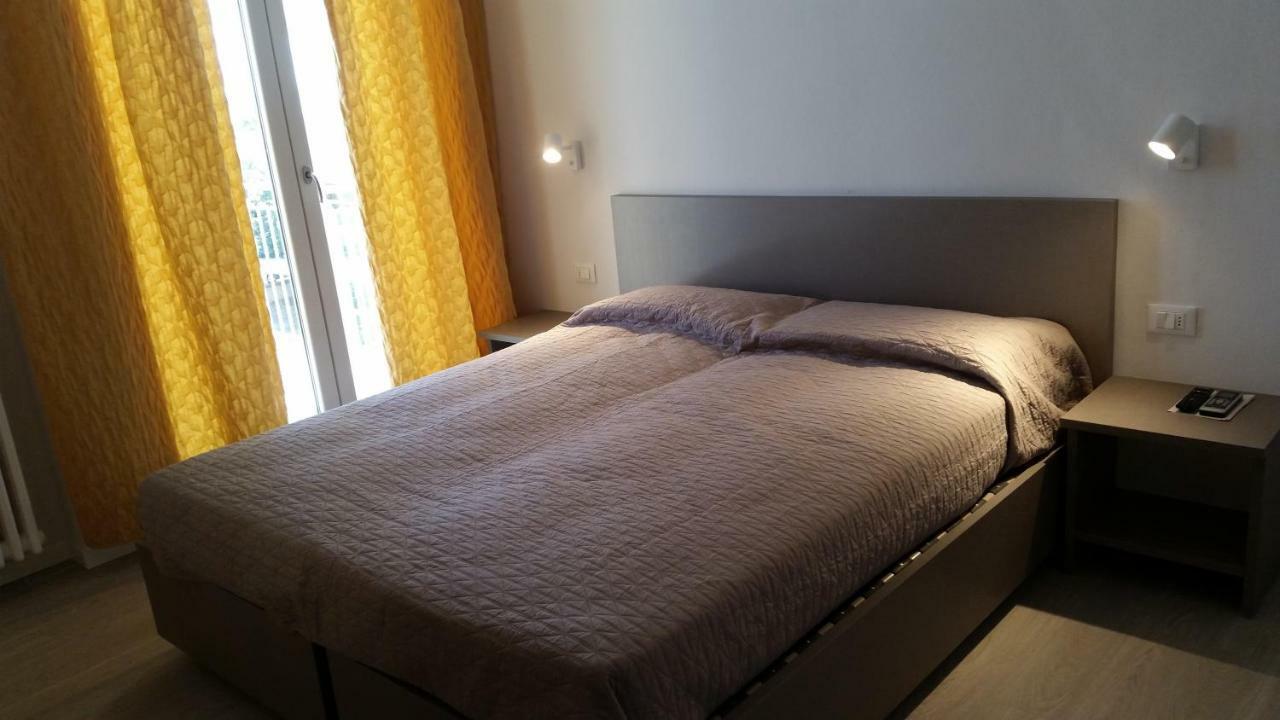 Hotel Stella Polare Ρίμινι Εξωτερικό φωτογραφία